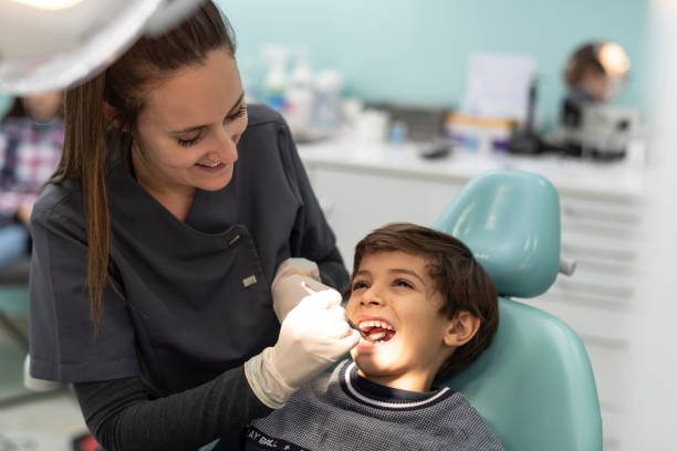 Best Dentist Open Late Near Me  in La Vernia, TX