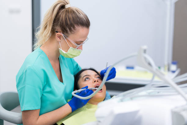 Best Chipped Tooth Repair Near Me  in La Vernia, TX